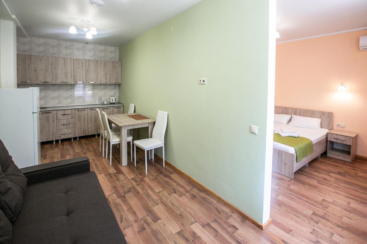 Гостиница "Курорт" Pitsunda Dış mekan fotoğraf